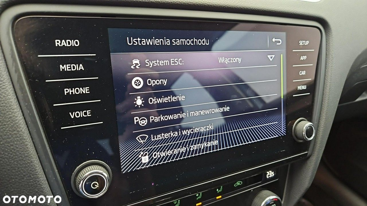 Skoda Octavia 1.6 TDI SCR Ambition - 23