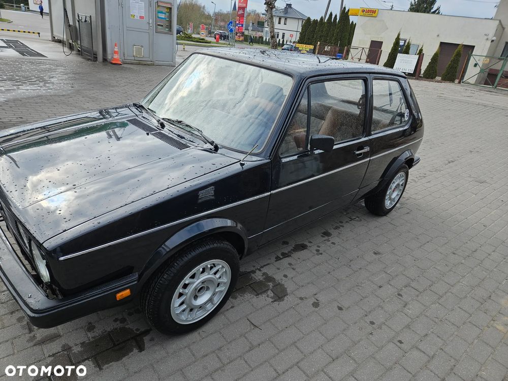 Volkswagen Golf - 18