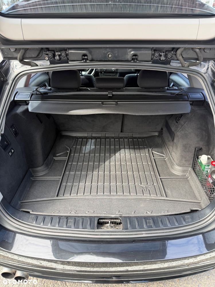 BMW Seria 3 320d - 31