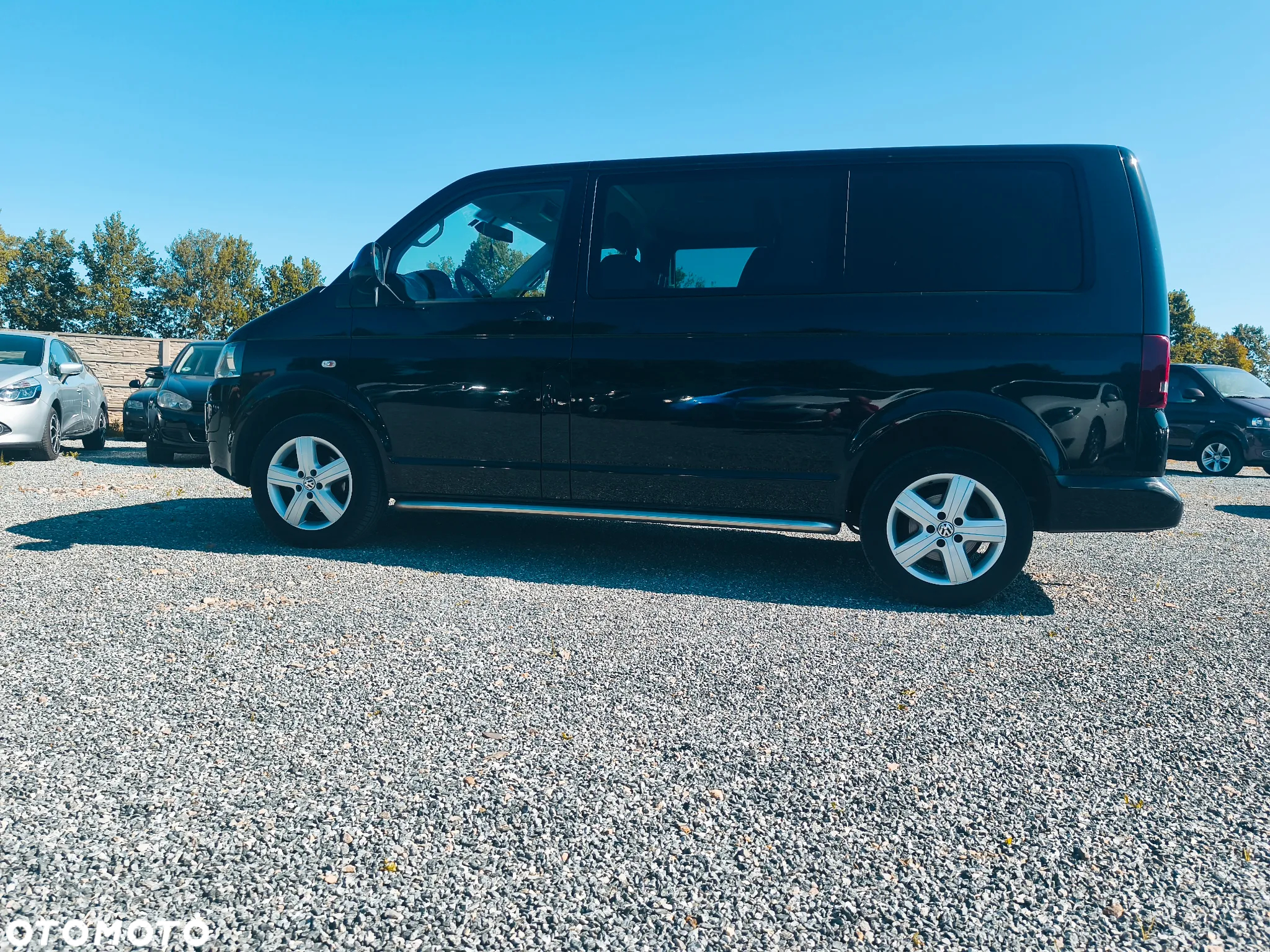 Volkswagen Transporter - 2