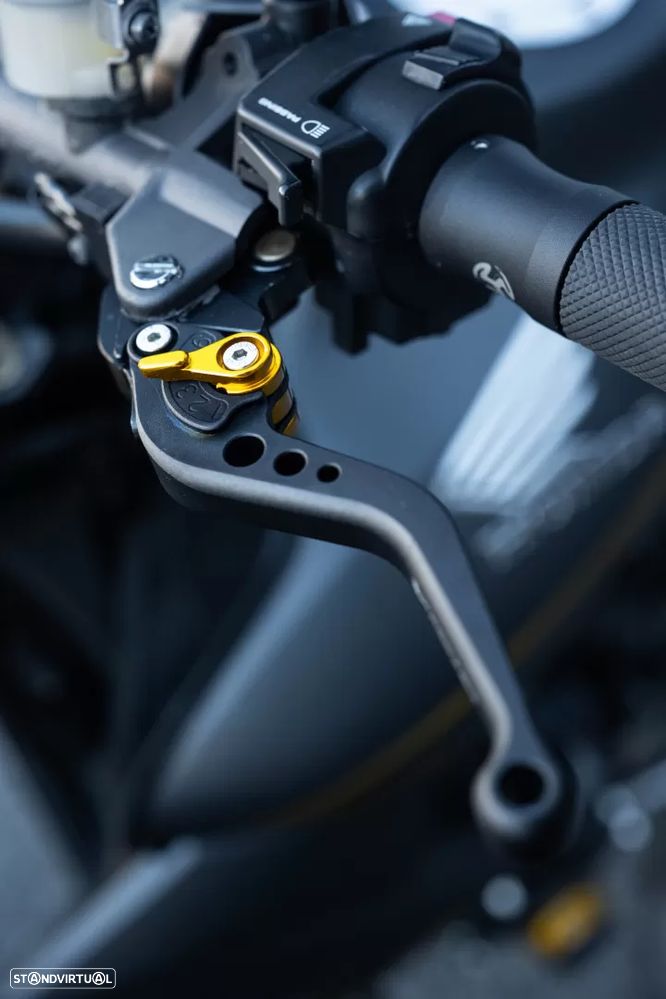 Honda CB CB1000R - 13