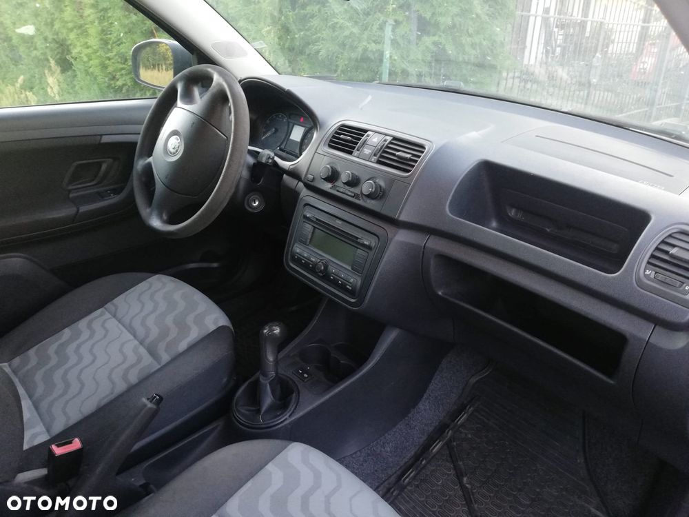 Skoda Fabia 1.2 HTP Classic - 6