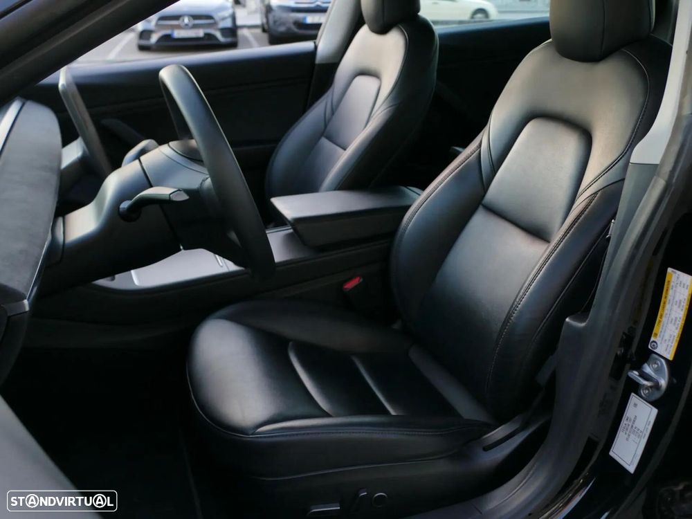 Tesla Model 3 Performance Dual Motor AWD - 25