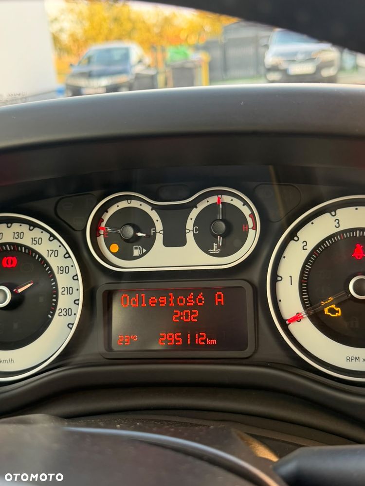 Fiat 500L 1.4 16V Pop - 15
