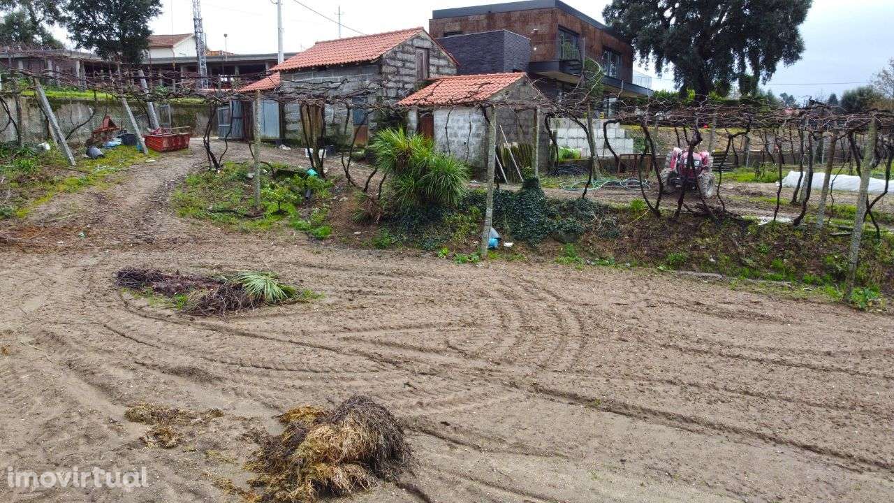 Terreno c/ capacidade de construção Figueiró – Amarante - Grande imagem: 3/16