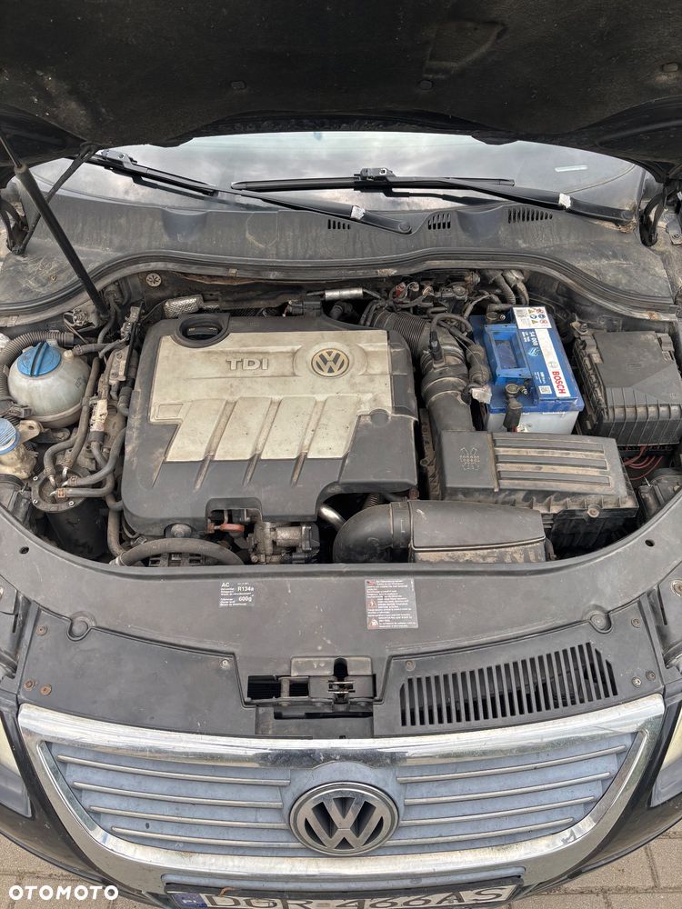 Volkswagen Passat - 21