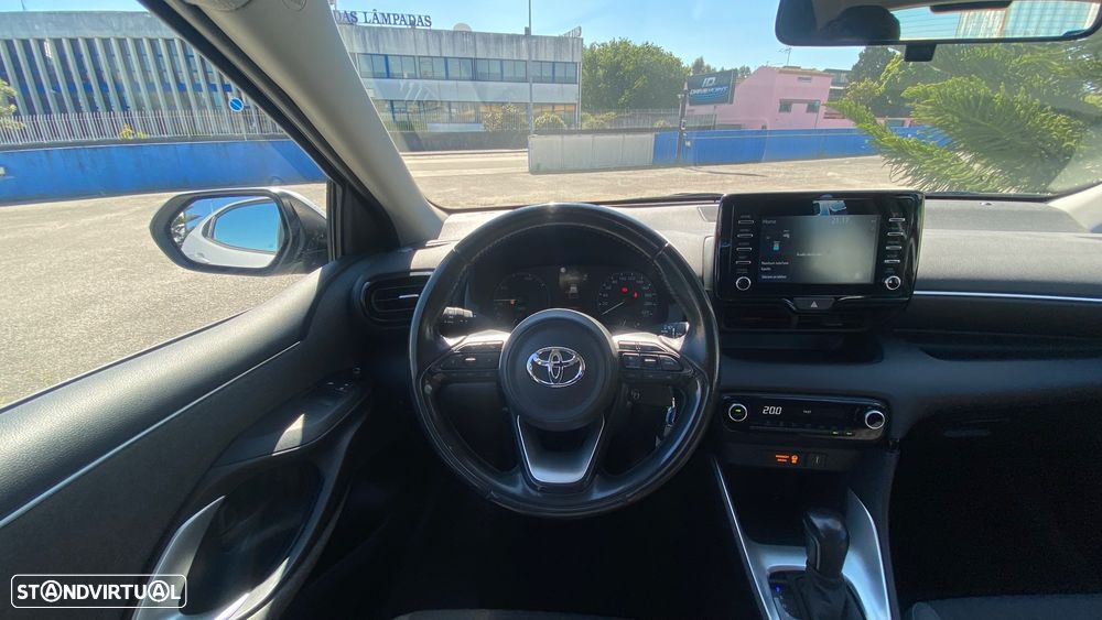 Toyota Yaris 1.5 HDF Comfort - 26