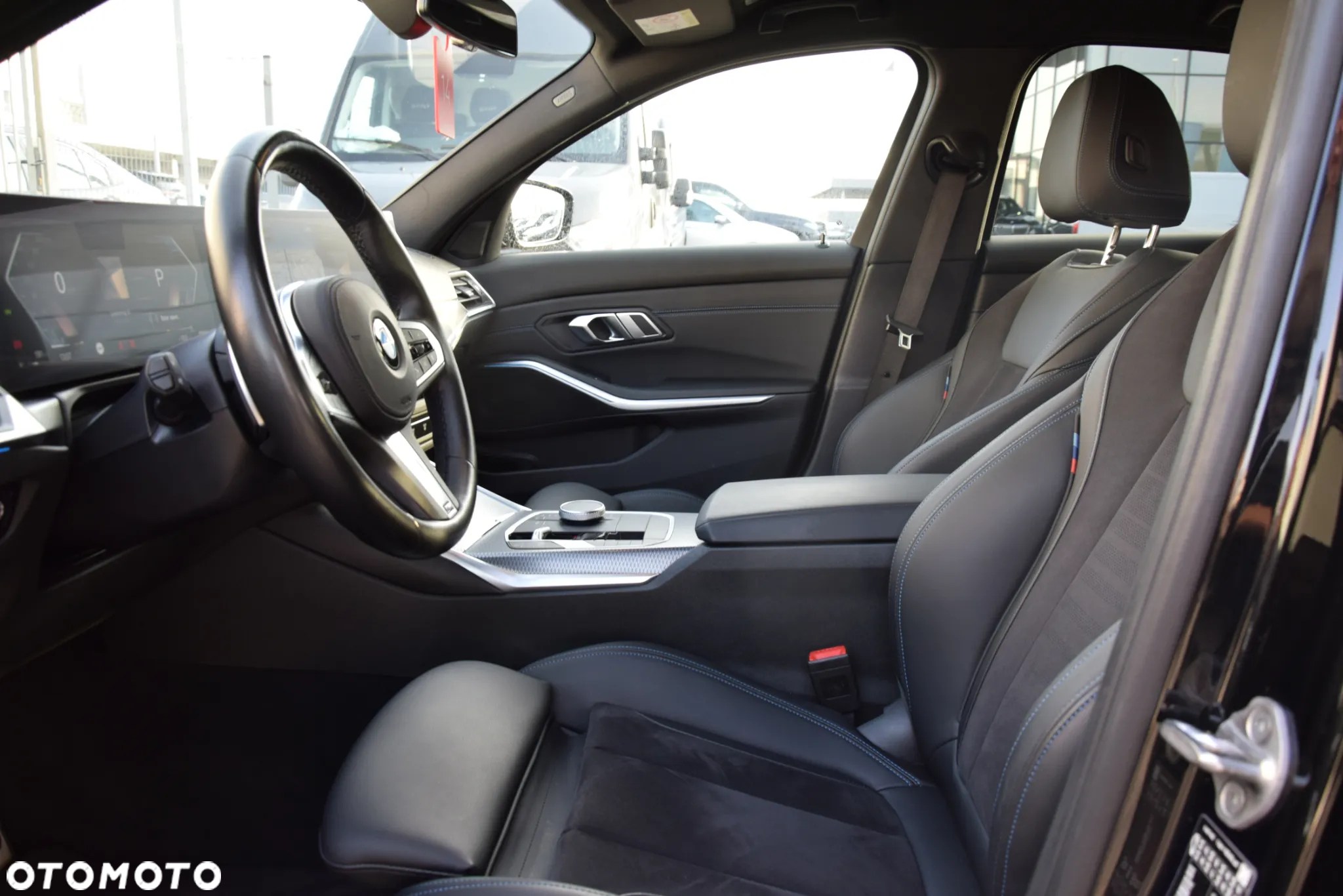 BMW Seria 3 320d xDrive M Sport sport - 22