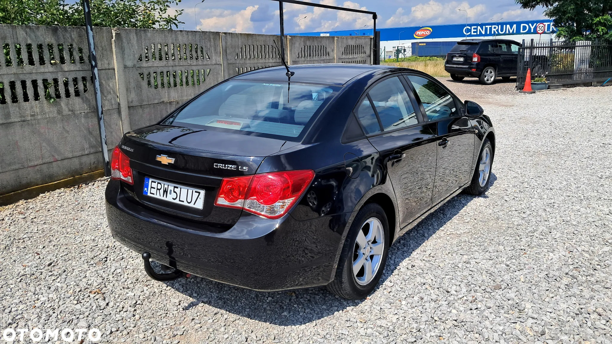 Chevrolet Cruze 1.6 LS - 3