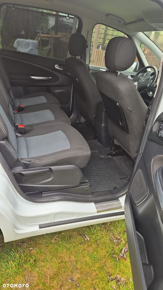 Ford S-Max 2.0 TDCi DPF Titanium - 24