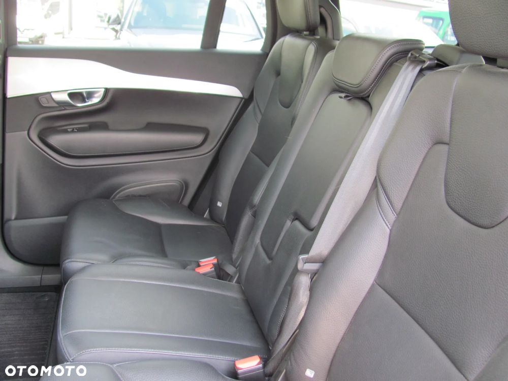 Volvo XC 90 D4 FWD Momentum - 18