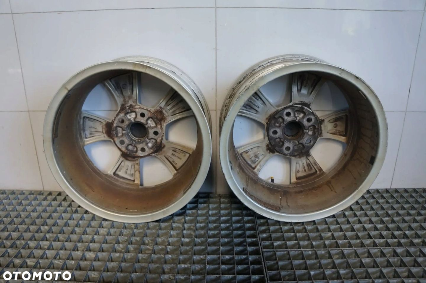 FELGA FELGI ALUMINIOWE ALUFELGI R16 5X112 SKODA OCTAVIA III 6,5 ET46 - 11