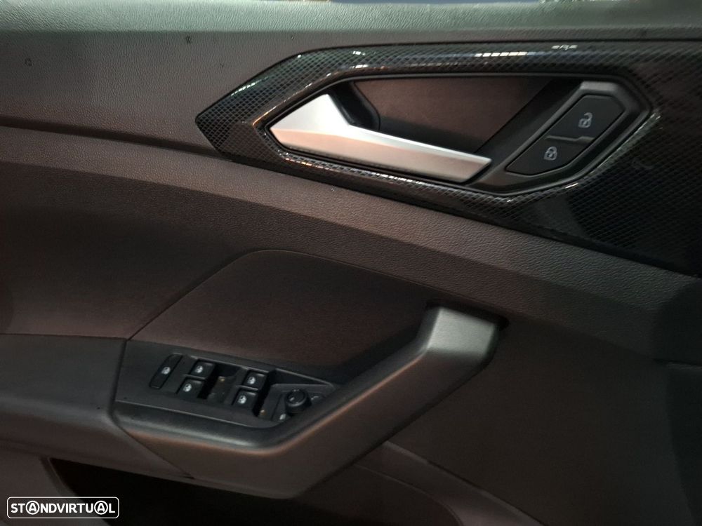 VW T-Cross 1.0 TSI Urban - 21