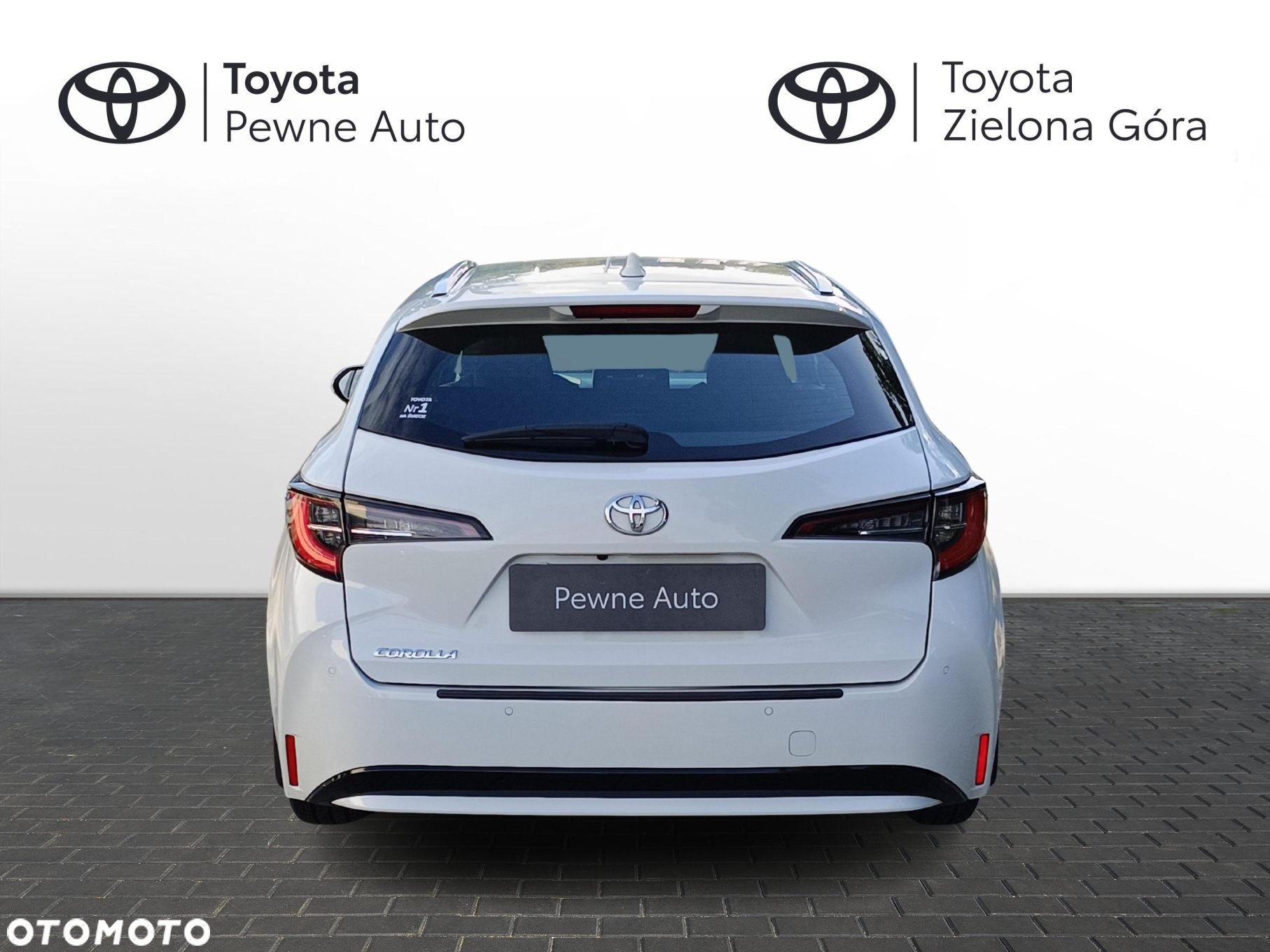 Toyota Corolla - 4