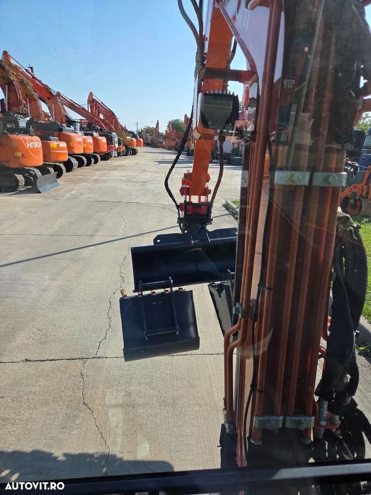 Hitachi 3,7tone, 2023, 737h, FULL OPTION, Cupla rapida HIDRAULICA, 2 cupe excavare NOI, cupa TALUZ INCLINABILA NOUA, senile cauciuc NOI, latime 1,5m, adancime sapare 4m, inst picon pe brate, ridica 2t, Aer cond, posibil leaasing 4 ani-PROMOTIE 38.900 eur+Tva - 22