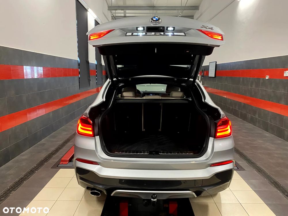 BMW X4 xDrive20d xLine - 16