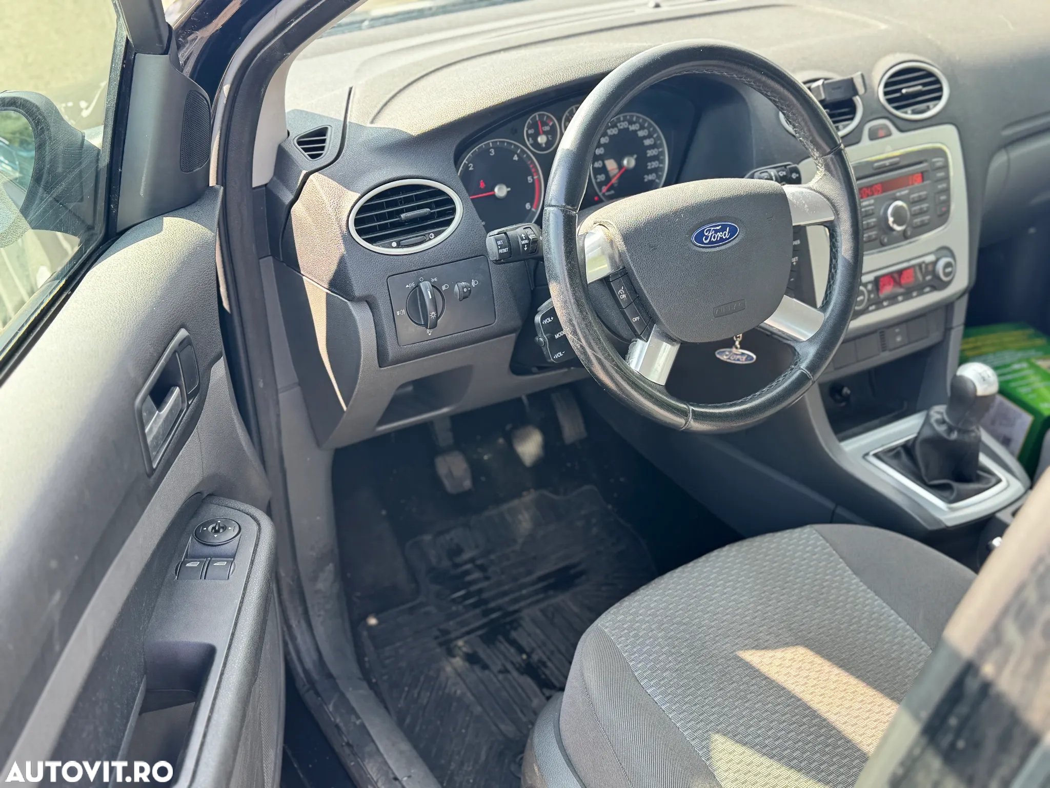 Ford Focus 1.8 TDCI Trend - 8