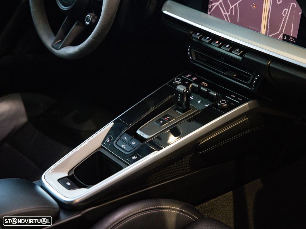 Porsche 911 (992) Carrera 4S PDK - 28