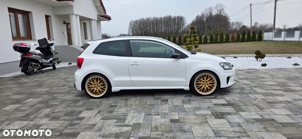 Volkswagen Polo 2011 photo 4