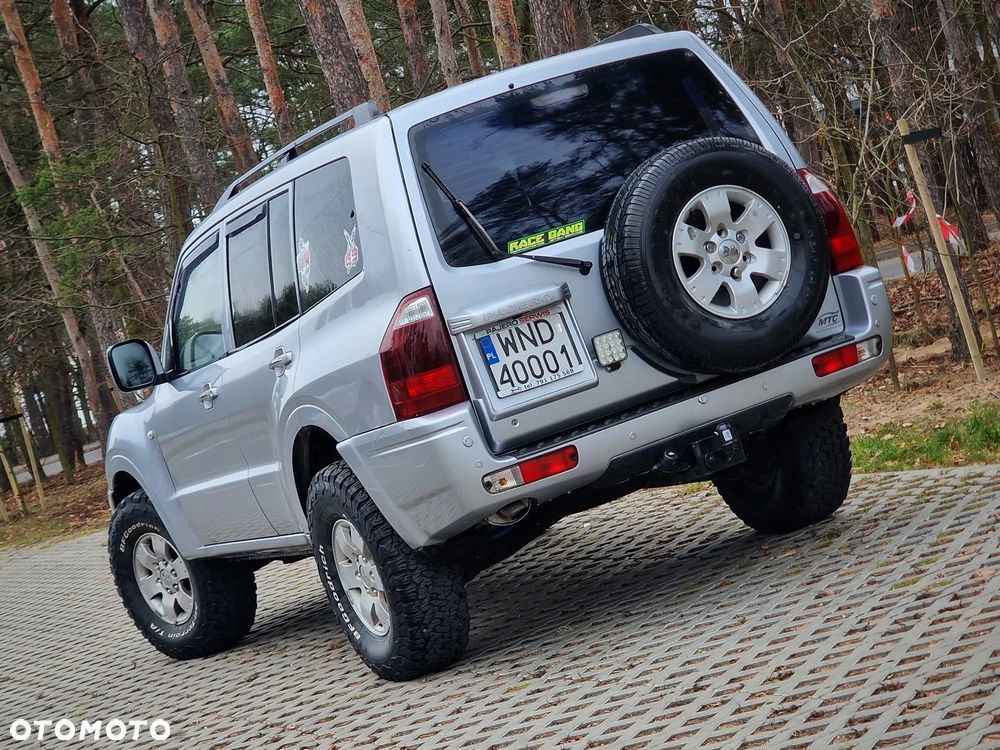 Mitsubishi Pajero 3.2 DI-D Automatik Instyle - 11