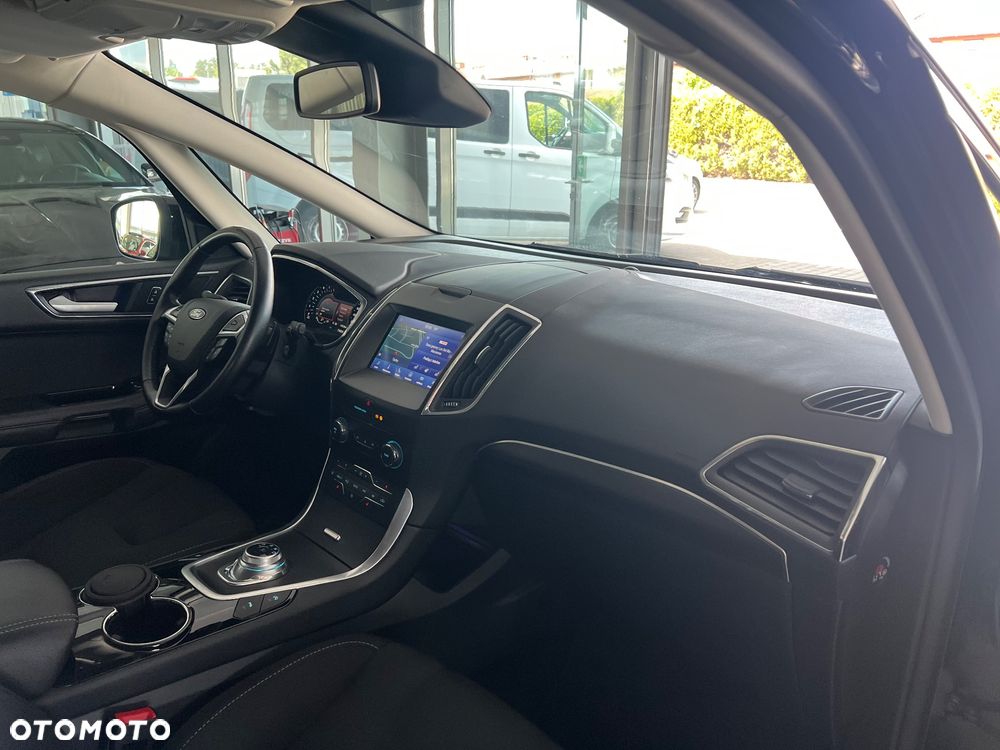 Ford S-Max 2.0 EcoBlue Titanium - 38