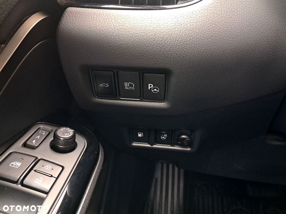 Toyota C-HR 2.0 Hybrid Executive - 16