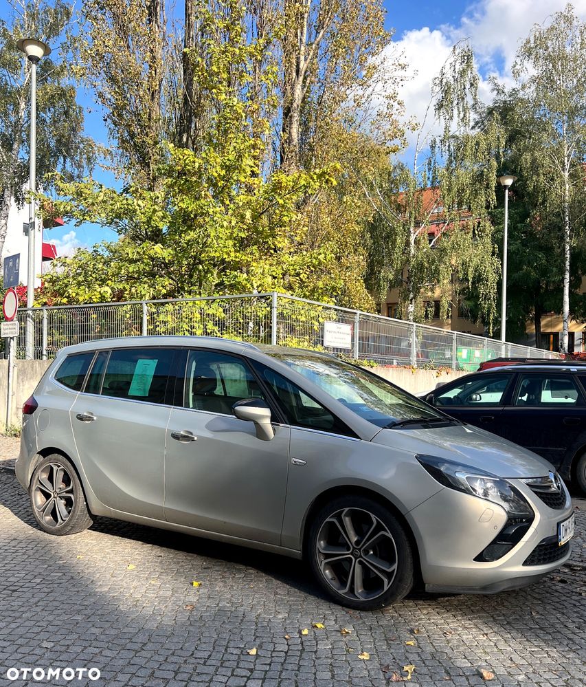 Opel Zafira 2.0 CDTI Cosmo - 2