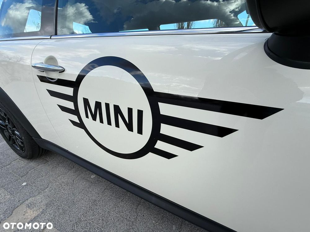 MINI ONE Brick Lane - 15