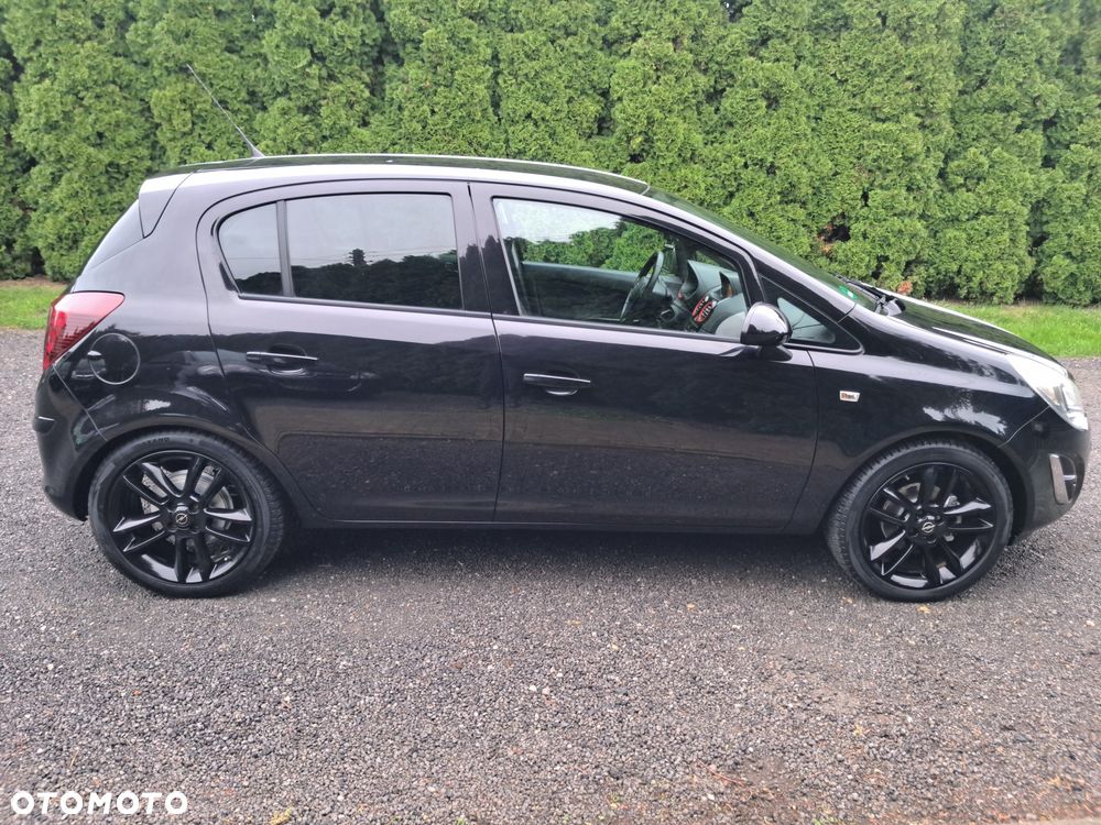 Opel Corsa 1.4 16V Color Edition - 15