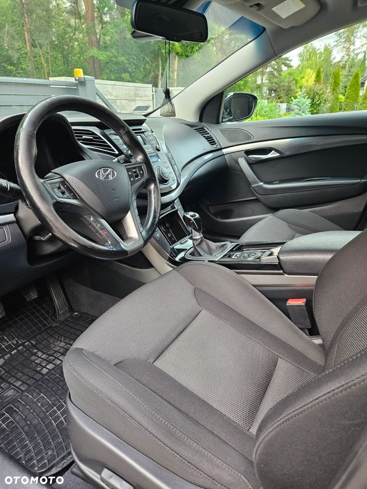 Hyundai i40 - 2