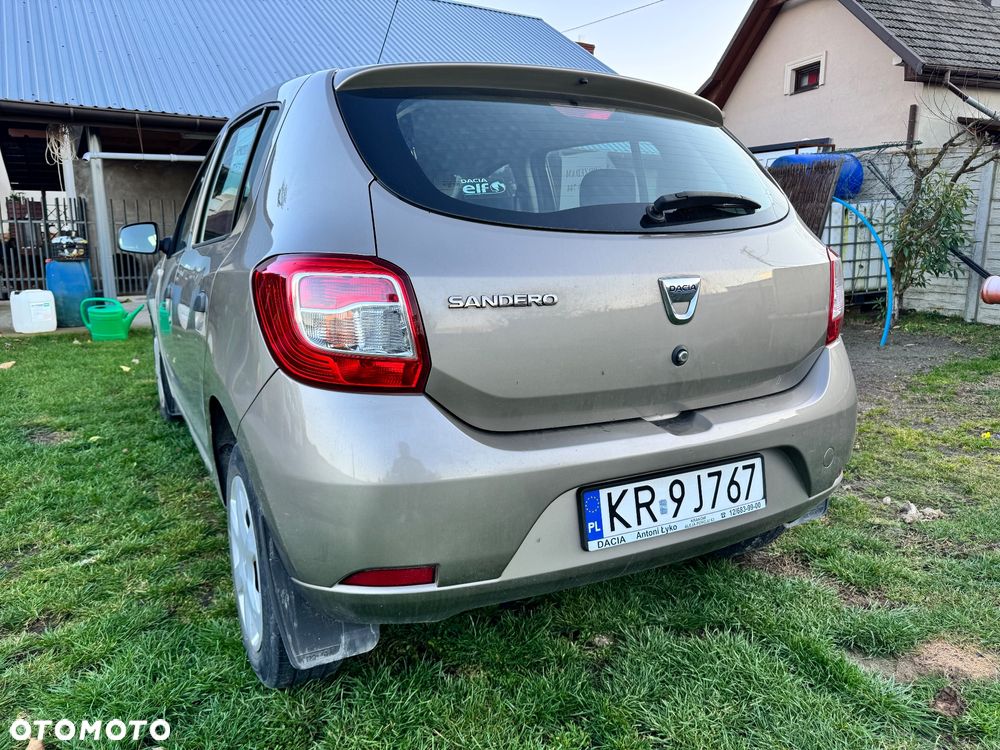 Dacia Sandero - 2