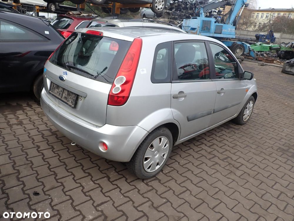 CZĘŚCI - Ford Fiesta VI MK6 1,4 80KM HB 5D LIFT lakier 62 2007r. INDEX - 9818 - 3