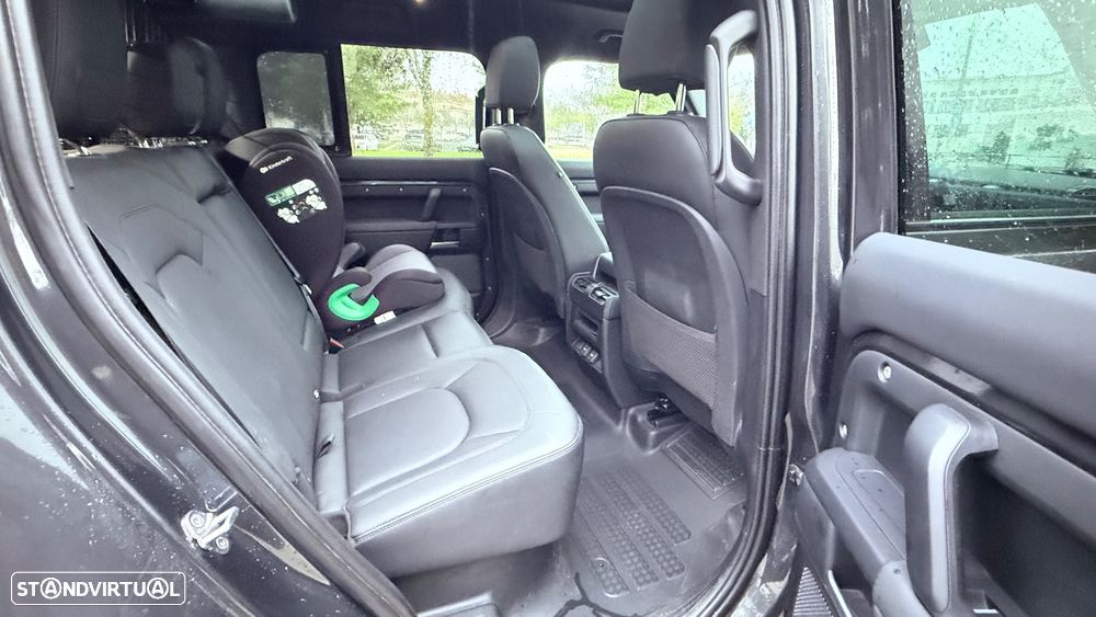 Land Rover Defender 2.0 P400e 110 AWD X-Dynamic SE - 14