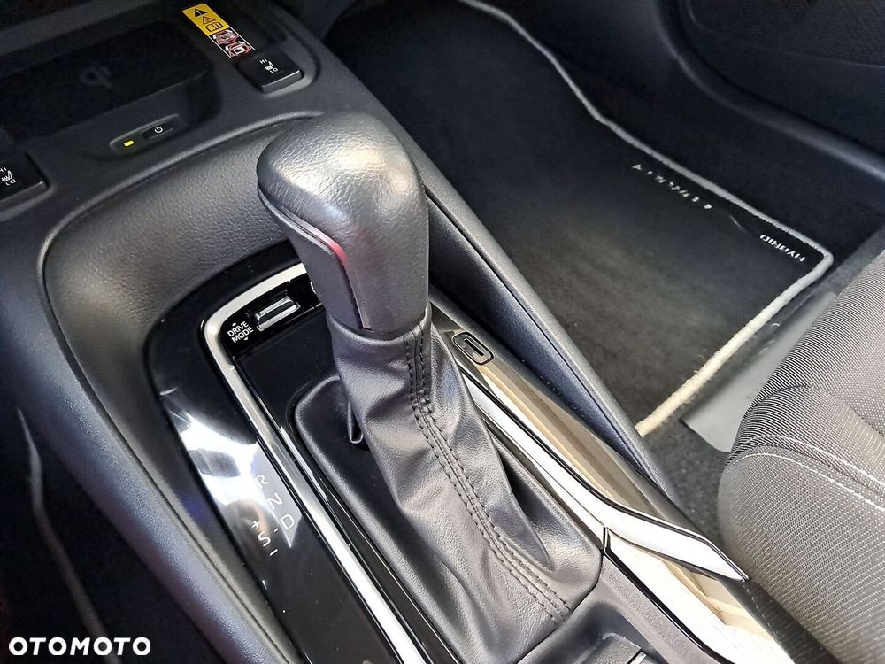 Toyota Corolla 2.0 Hybrid Comfort - 20