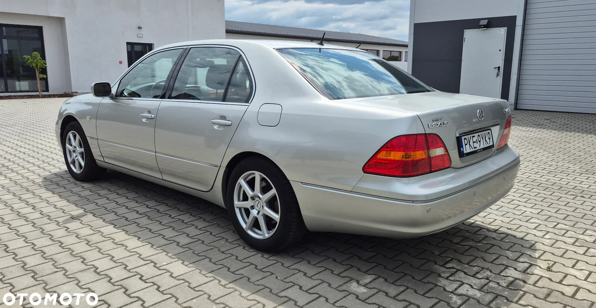 Lexus LS 430 Elegance - 3