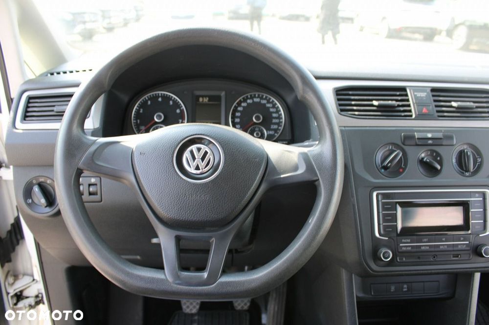 Volkswagen Caddy - 23