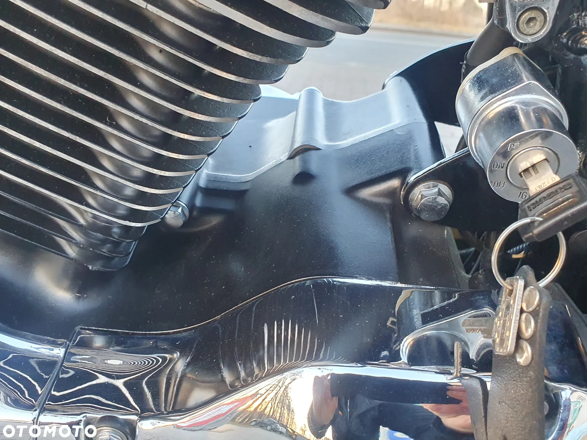 Suzuki Intruder - 30