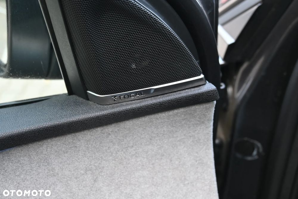 Peugeot 3008 BlueHDi 180 Stop & Start EAT6 GT - 32