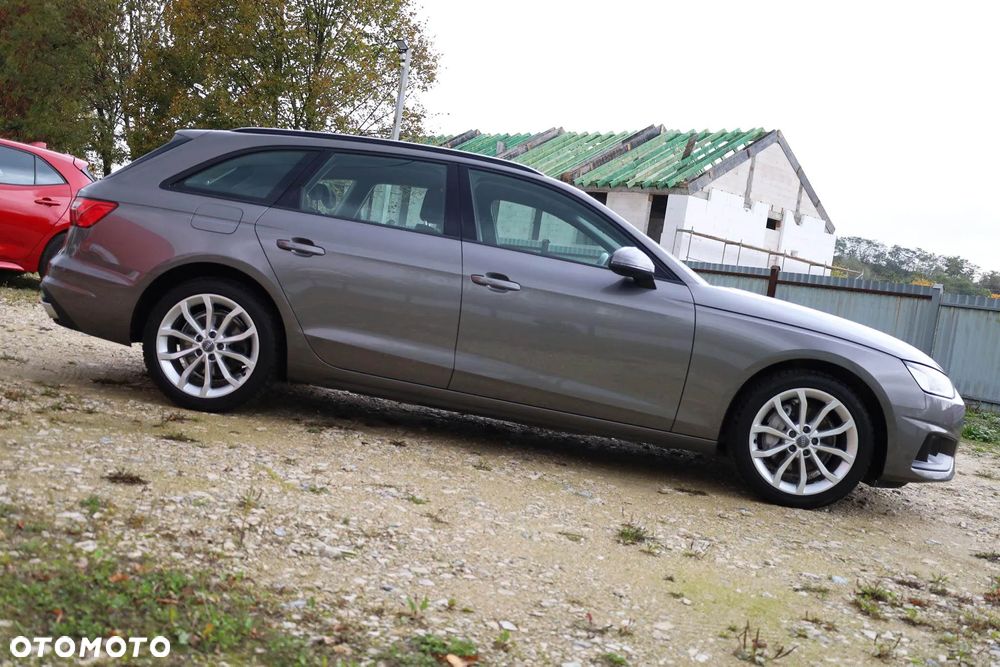 Audi A4 Avant 40 TDI S tronic - 8