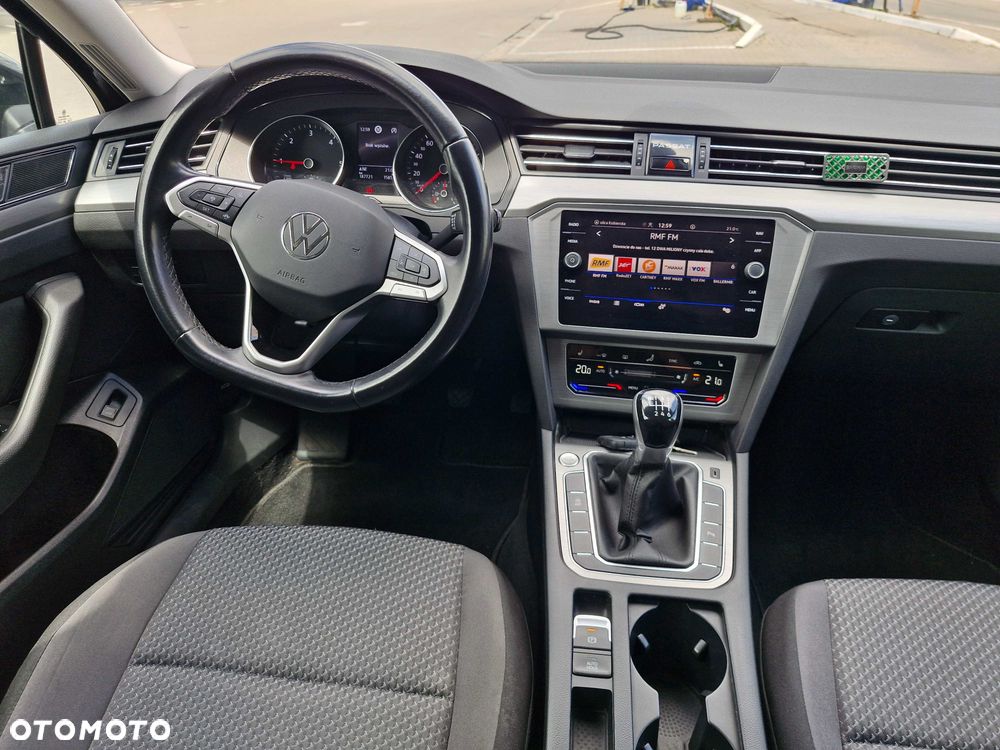 Volkswagen Passat - 7