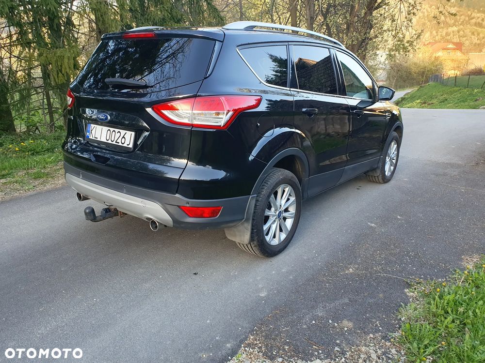 Ford Kuga 2.0 TDCi 4x4 Titanium - 4