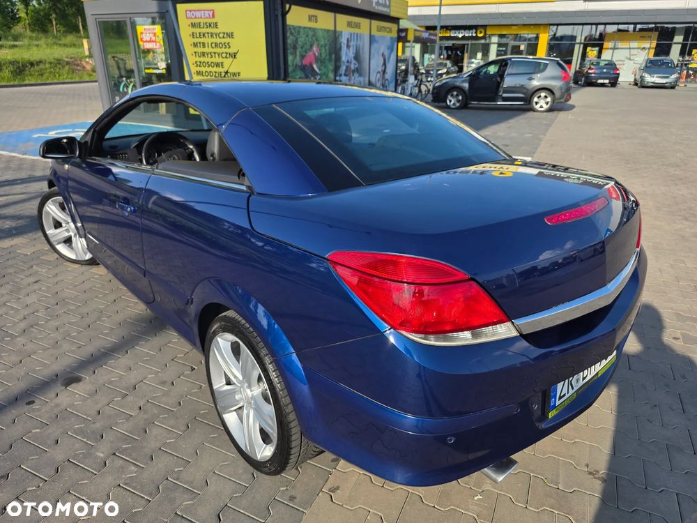 Opel Astra 1.8 Automatik Cosmo - 5