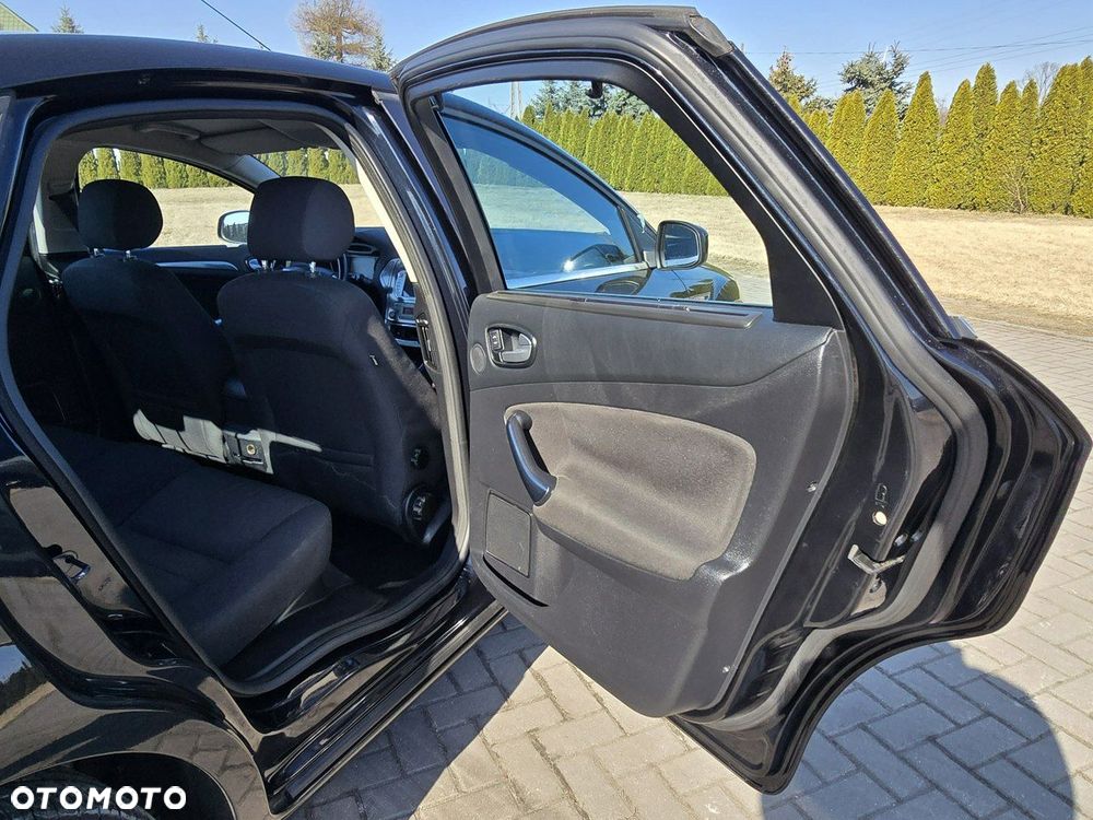 Ford Mondeo - 19