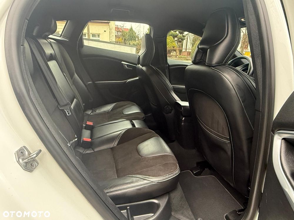 Volvo V40 D2 RDesign - 22