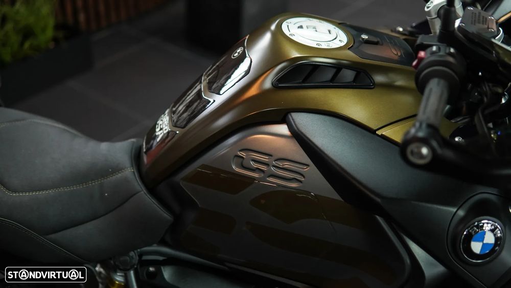 BMW R 1250 GS Adventure Exclusive Kalamata - 13