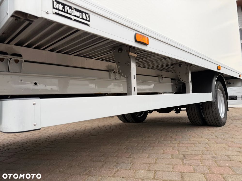 Mercedes-Benz Sprinter 516 Bliźniaki Izoterma Winda - 9