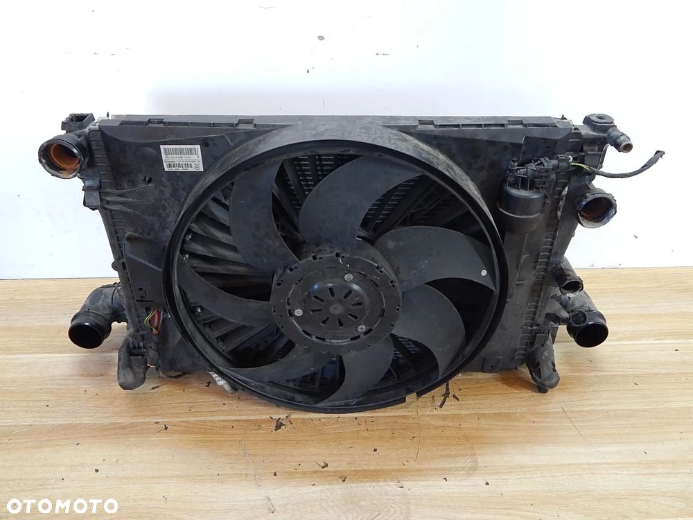 Chłodnica komplet wiatrak intercooler 2.2 Cdi Mercedes E klasa 212 W212 Lift 09-16 Łuków części - 2