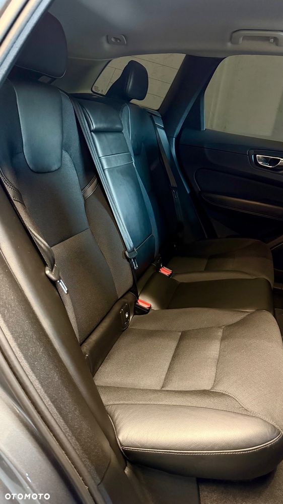 Volvo XC 60 - 12