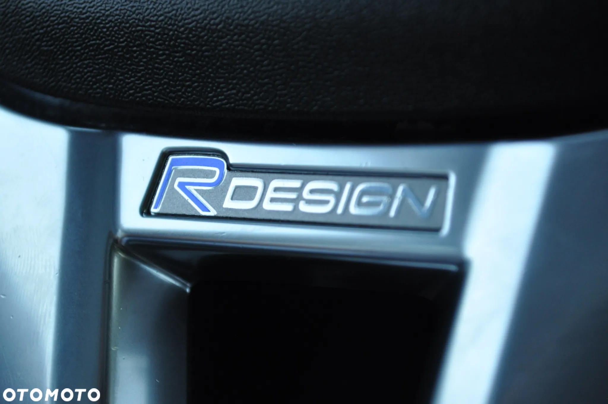 Volvo V40 D4 Drive-E R-Design Summum - 18