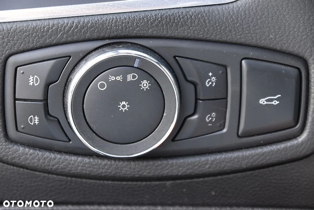 Ford S-Max 2.0 TDCi Titanium PowerShift - 30